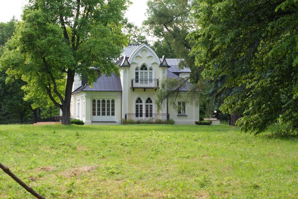 Roskosz Zespol Dworsko Parkowy Panzió Biała Podlaska Kültér fotó