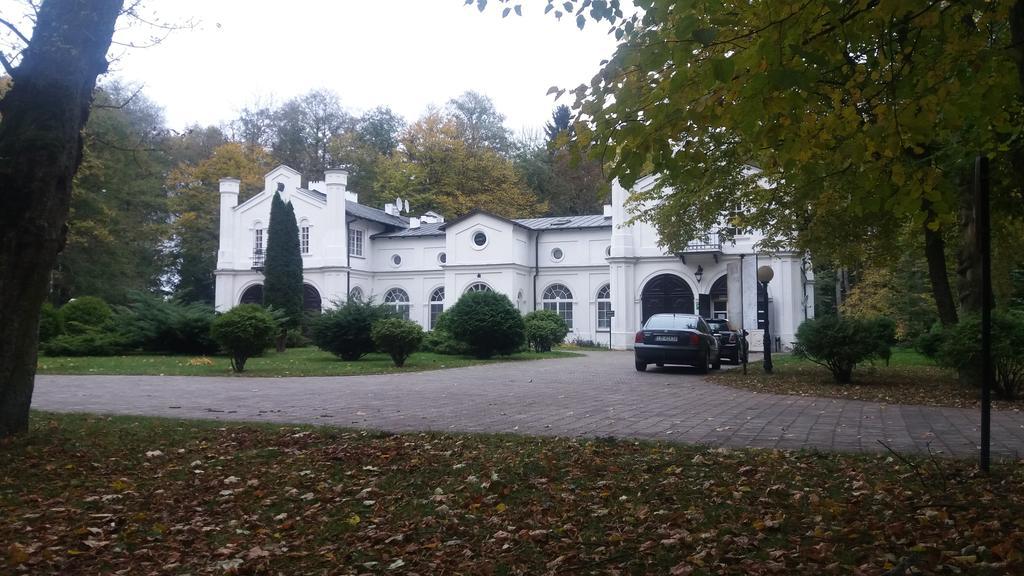 Roskosz Zespol Dworsko Parkowy Panzió Biała Podlaska Kültér fotó